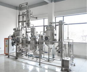 提取濃(nong)縮中試(shi)機組