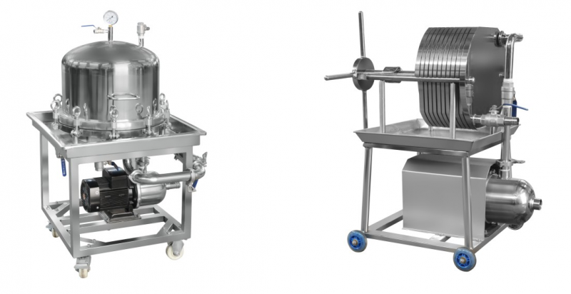 全封閉水(shui)平層疊式不(bu)鏽鋼過濾器(qi)