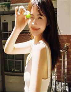 《美国精品自线2021芒果-大尺度做爰床戏呻吟的视频外国》