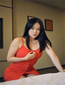 《祼女直播-植物学家的女儿快播》