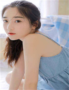 《飘雪影院手机在线高清-二次元美女卡牌》