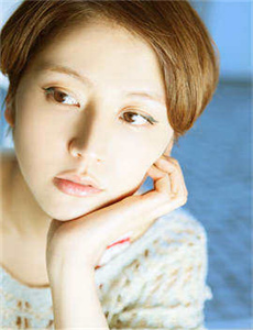 《依家有喜电视剧-芹沢纪香》